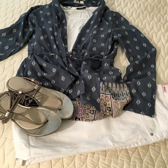 Roxy Lightweight Open Jacket - Picture 12 of 13